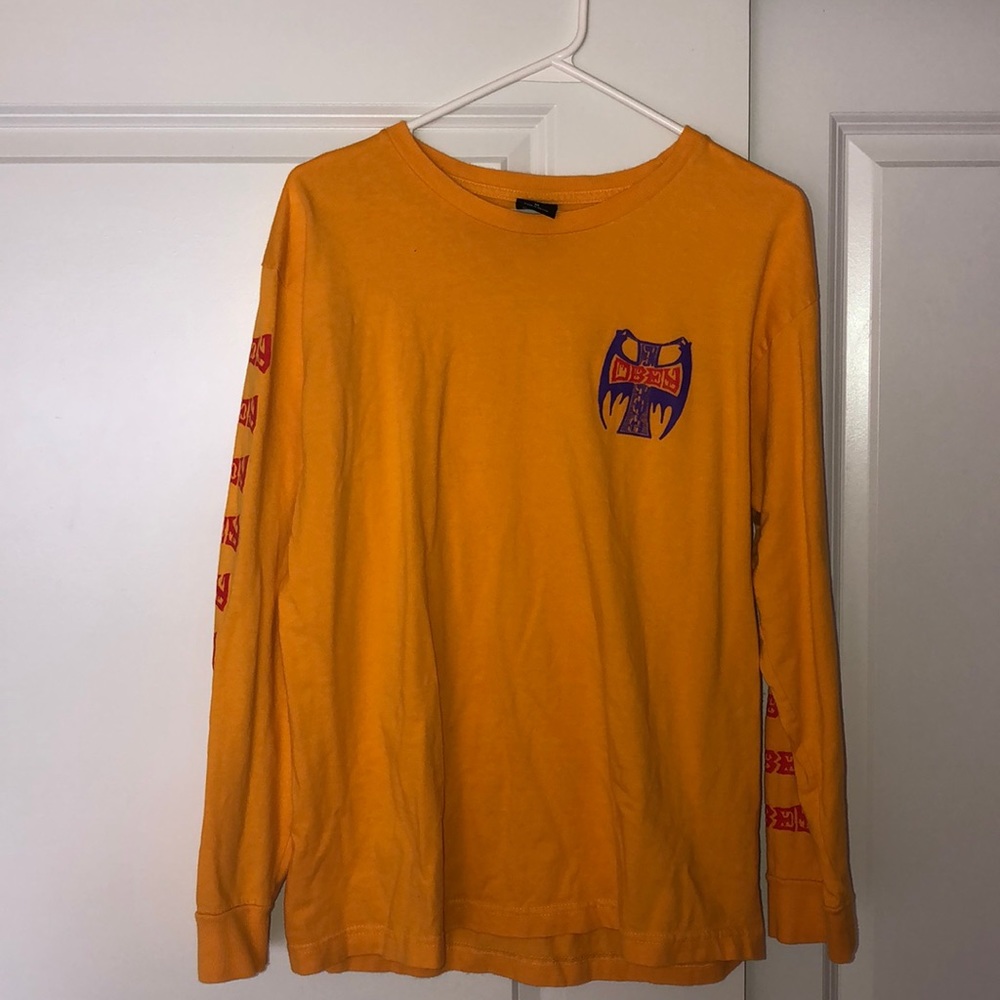 Long sleeve obey shirt